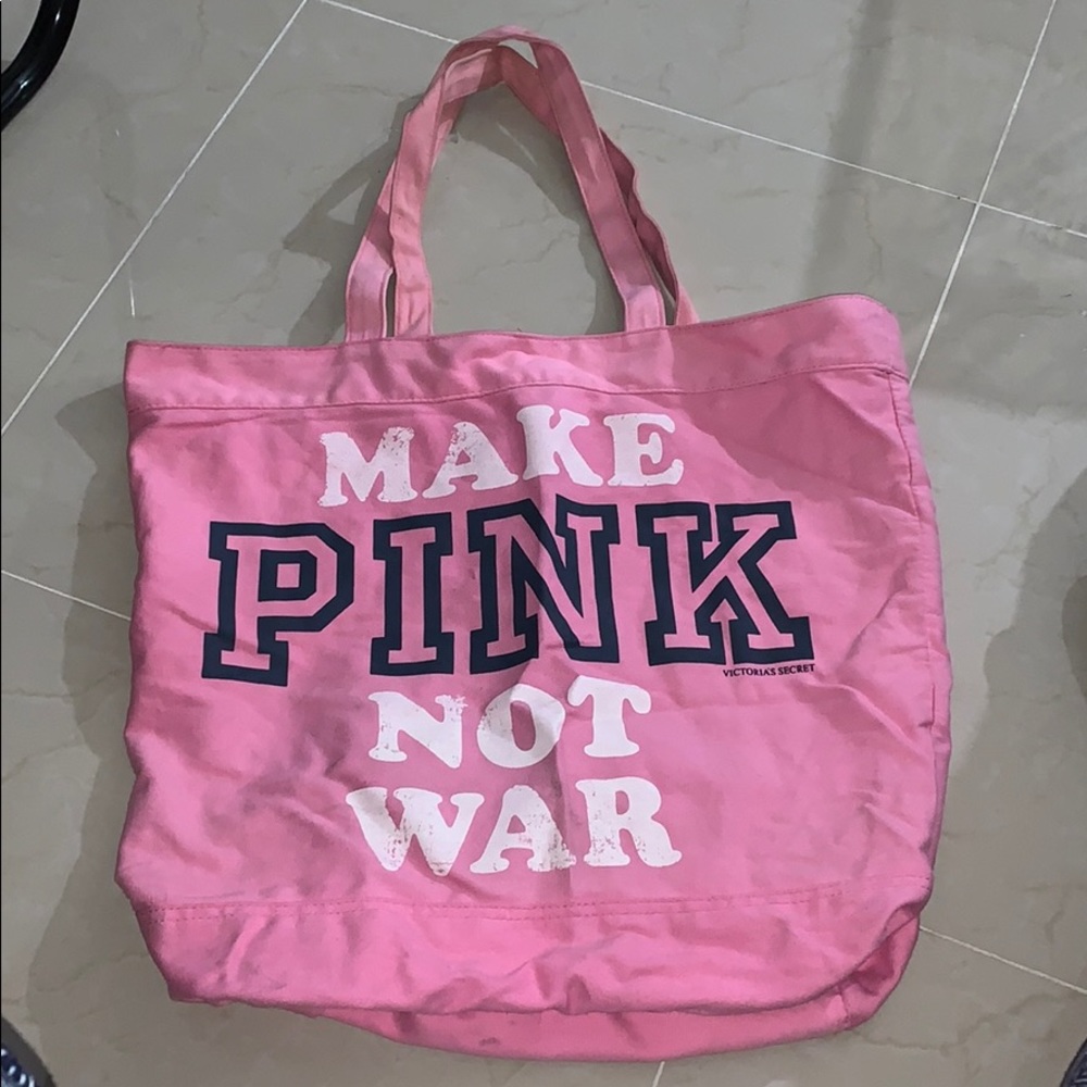 2/25 Victoria Secret tote